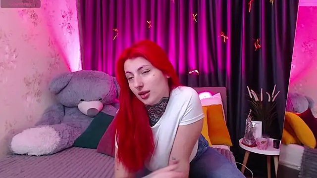 Nina Blum  online show from January 2026 07:11:02 AM