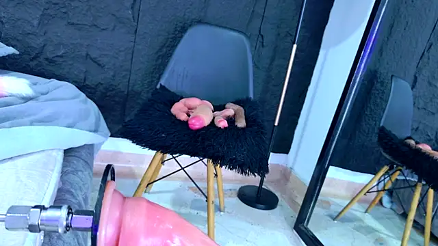 LizzyOlsen online show from May 2026 05:26:01 AM