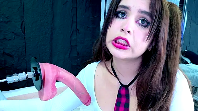 LizzyOlsen online show from July 2026 04:52:02 AM