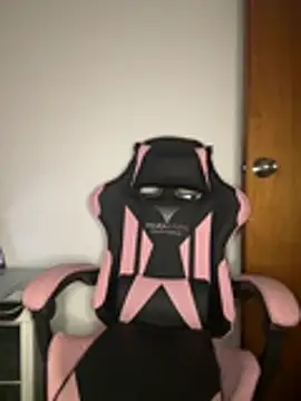 Madisson Leblanc online show from March 2026 11:00:02 PM