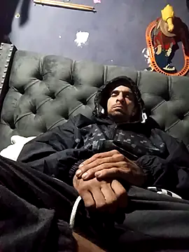 hairy mannn online show from December 2025 04:55:01 AM