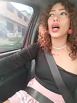 roxyrougee online show from December 2025 07:53:02 PM