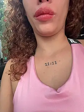 roxyrougee online show from February 2026 11:49:01 AM