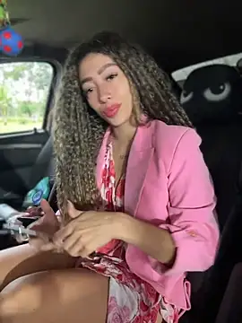 roxyrougee online show from May 2026 11:16:01 AM