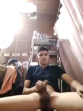 aispuro8505 online show from September 2025 06:37:01 AM