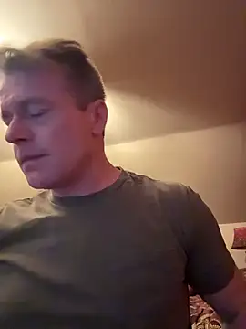 DILFiGuess11 online show from February 2026 10:19:02 AM