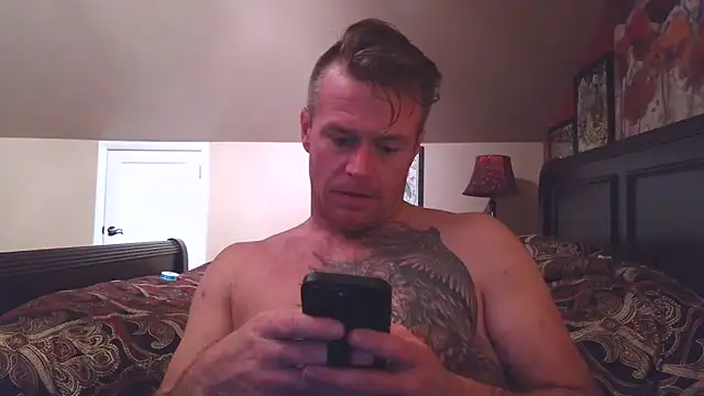 DILFiGuess11 online show from May 2026 02:42:01 AM