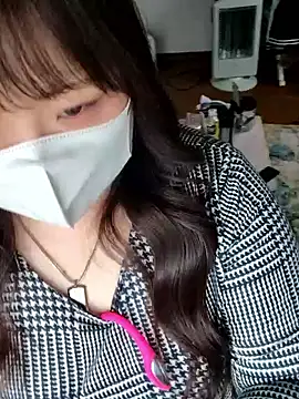 Snapshot of AYA_dayo chatting on December 2025 12:39:02 AM AYA dayo online show from December 2025 12:39:02 AM