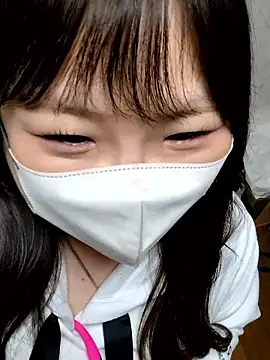 Snapshot of AYA_dayo chatting on December 2025 01:40:02 PM AYA dayo online show from December 2025 01:40:02 PM