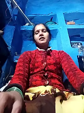 Jooli xx online show from January 2026 02:00:02 PM