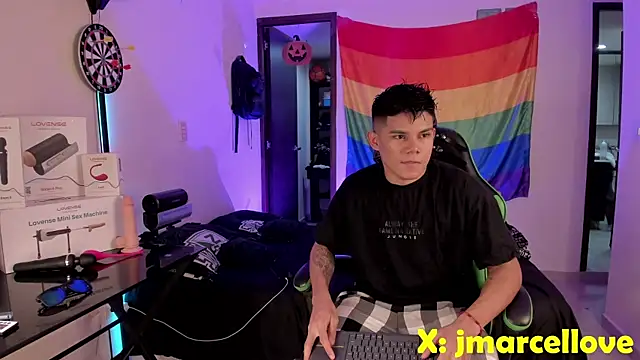 Snapshot of Jack_castell chatting on December 2025 11:17:01 AM Jack castell online show from December 2025 11:17:01 AM