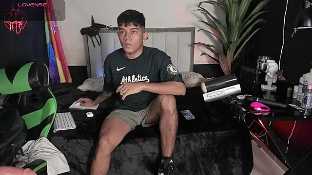 Jack castell online show from May 2026 11:58:01 PM