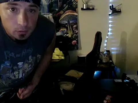 Snapshot of YoBlezz chatting on October 2025 12:19:01 AM YoBlezz online show from October 2025 12:19:01 AM