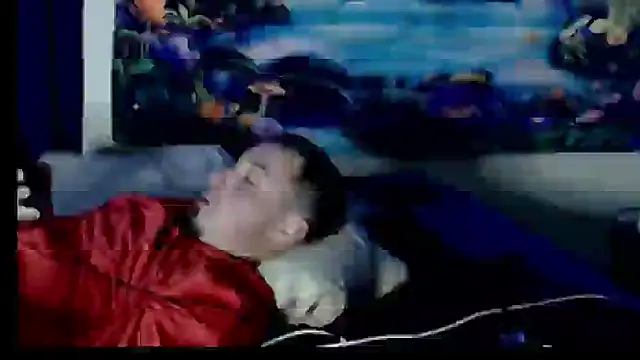 Snapshot of YoBlezz chatting on November 2025 06:23:01 AM YoBlezz online show from November 2025 06:23:01 AM