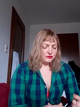 LiluLiluLilu online show from December 2025 08:23:01 AM