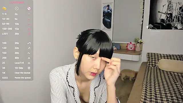 Snapshot of gabby_little chatting on January 2026 12:21:01 PM gabby little online show from January 2026 12:21:01 PM