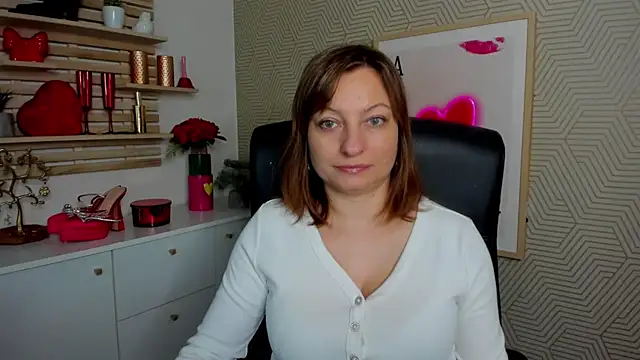 angelaSamt online show from April 2026 05:29:02 AM