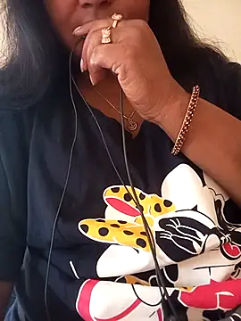 Alina-khan online show from October 2025 05:55:02 AM