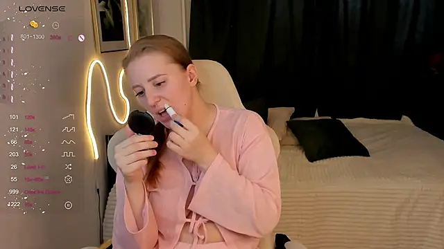 Snapshot of Alice_Cire chatting on February 2026 06:26:01 AM Alice Cire online show from February 2026 06:26:01 AM