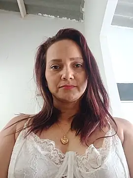 Amanda39 online show from July 2026 01:48:01 PM