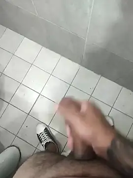 Snapshot of rorope chatting on December 2025 09:08:01 PM rorope online show from December 2025 09:08:01 PM