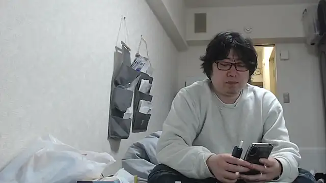 raterate555 online show from February 2026 10:42:02 AM