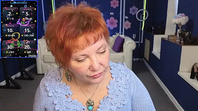 Kira Kenett online show from October 2025 06:20:02 AM