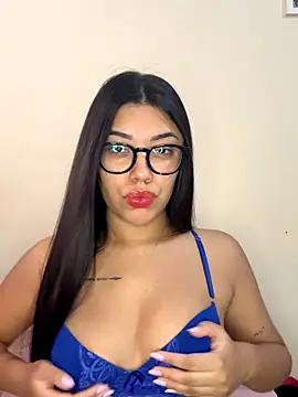 Snapshot of Alexa69xx chatting on December 2025 04:56:01 PM Alexa69xx online show from December 2025 04:56:01 PM