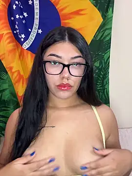 Alexa69xx online show from June 2026 06:32:01 PM