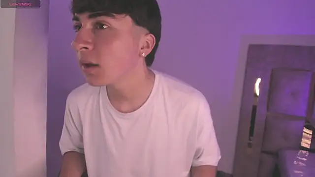 Melody Bakeer online show from March 2026 07:32:01 PM