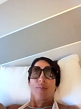 sexy7883 online show from September 2025 05:24:01 PM