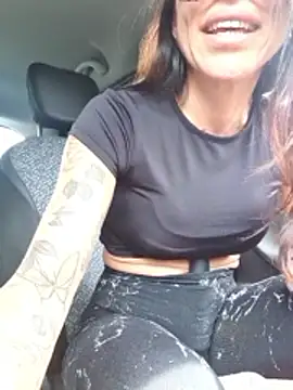 sexy7883 online show from May 2026 10:43:02 AM