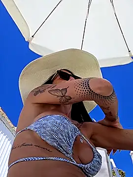 sexy7883 online show from June 2026 09:40:01 AM