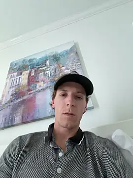 Snapshot of Badstepson33 chatting on February 2026 09:09:02 PM Badstepson33 online show from February 2026 09:09:02 PM