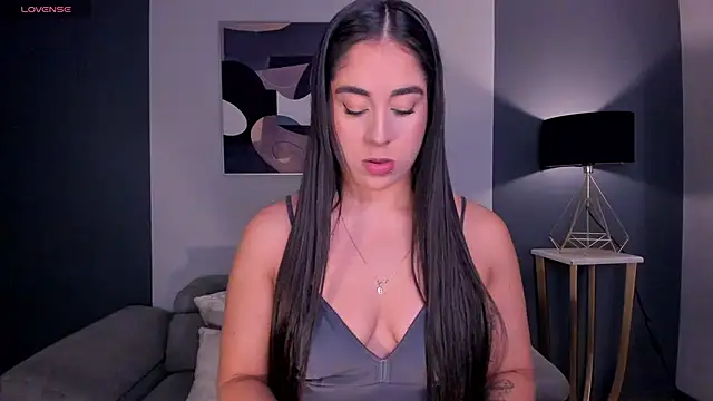 SussyBellX online show from September 2025 05:01:02 PM