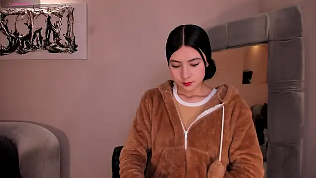 LaurentConnor online show from November 2025 03:15:01 AM