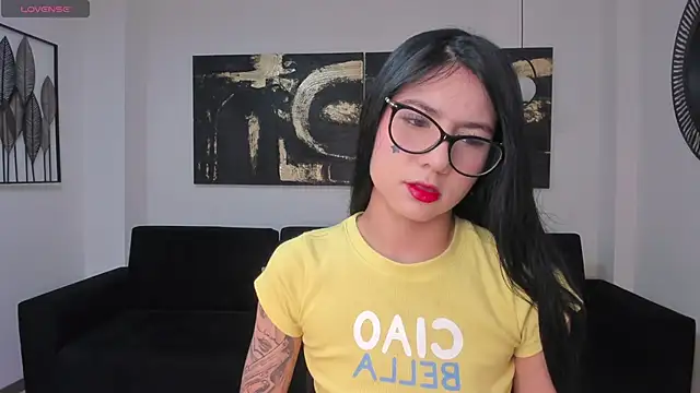 LaurentConnor online show from January 2026 02:13:01 AM