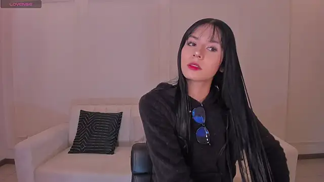 LaurentConnor online show from February 2026 03:13:02 AM