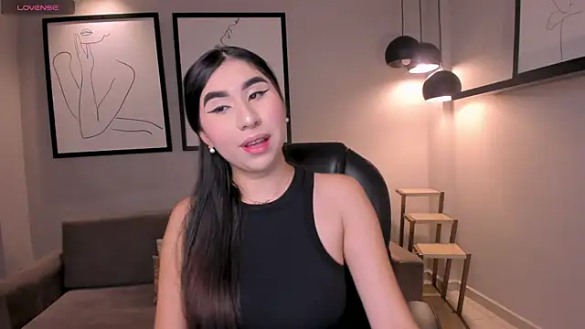 MayaMoretti  online show from October 2025 03:49:02 AM