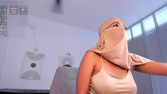 Snapshot of Yuli_arabic chatting on October 2025 09:03:02 PM Yuli arabic online show from October 2025 09:03:02 PM