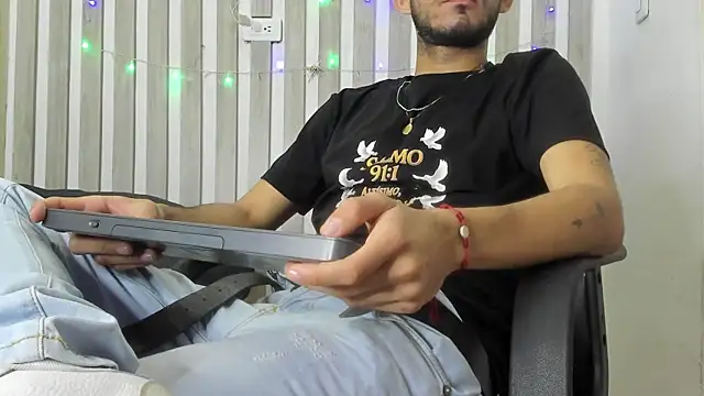 EthanGrey online show from March 2026 11:22:02 AM