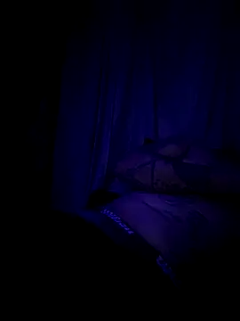 Snapshot of johnboones10 chatting on November 2025 03:08:02 AM johnboones10 online show from November 2025 03:08:02 AM