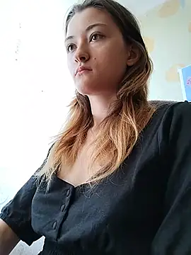 LillySvon online show from May 2026 05:14:01 AM