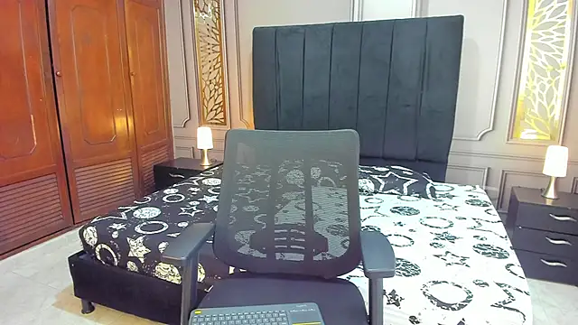 Ivy rae xxx online show from October 2025 02:40:01 PM