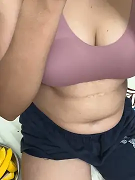 Sex Queen aaraya online show from May 2026 06:14:02 PM