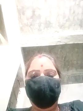 suhani sharmj online show from February 2026 03:42:01 PM