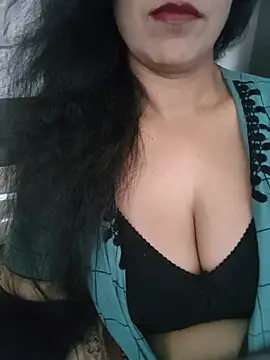 Deepa Sharma143 online show from May 2026 01:57:02 AM