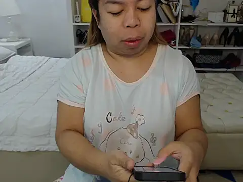 Snapshot of queengreatdivats01 chatting on April 2026 02:56:01 AM queengreatdivats01 online show from April 2026 02:56:01 AM