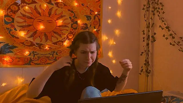 AliceCUNTach online show from February 2026 05:06:02 AM