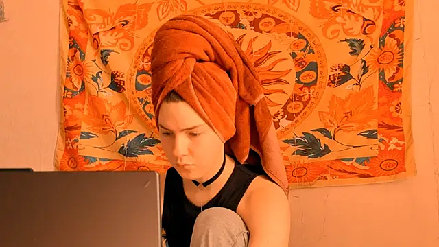 AliceCUNTach online show from May 2026 05:04:01 AM